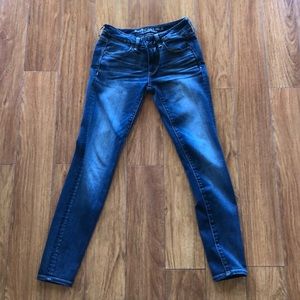 Women’s American Eagle Super Low Jegging